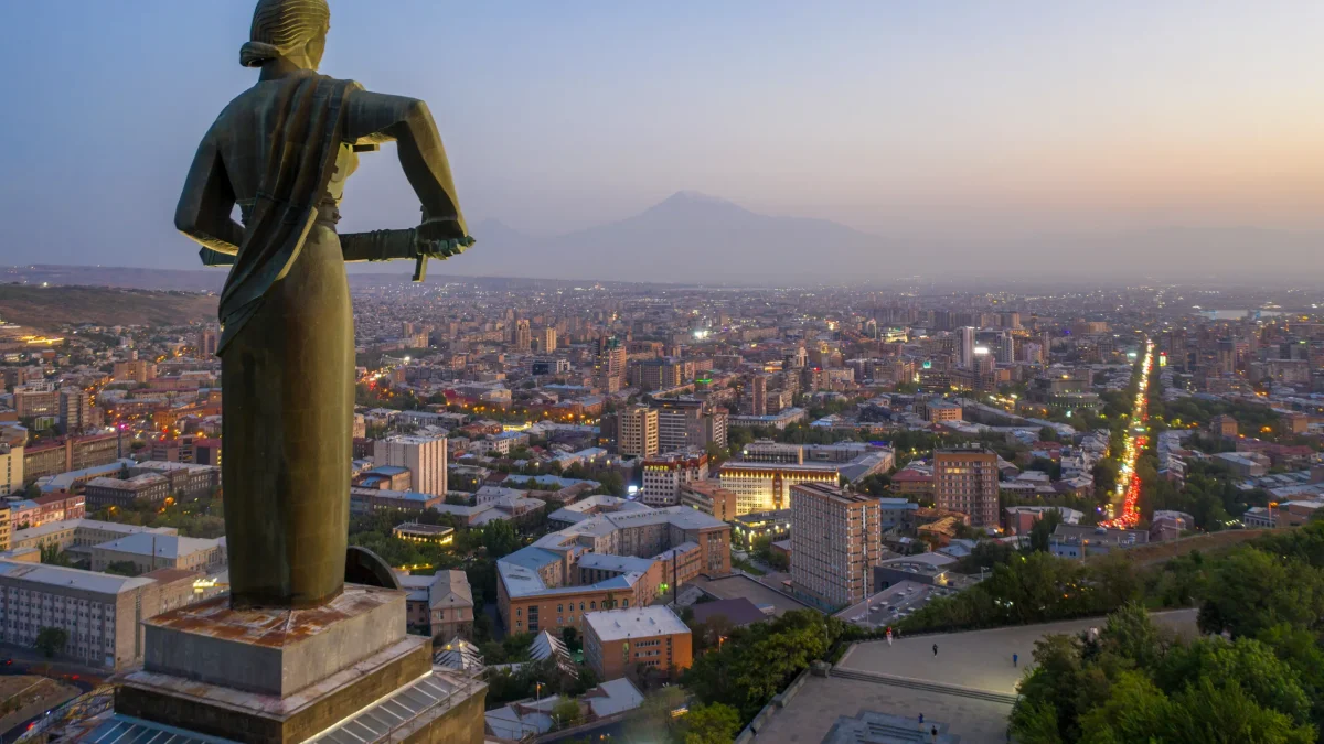 Вечно молодой Ереван!