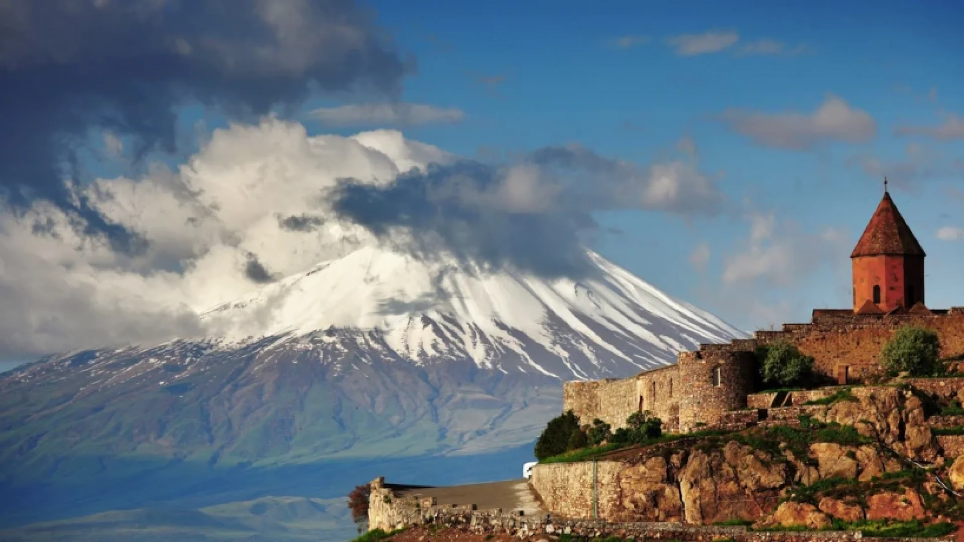 The essence of Armenia: heritage, nature & traditions